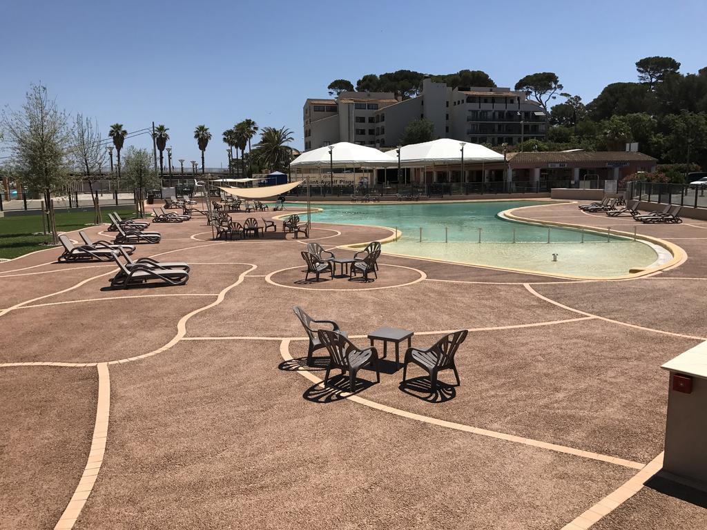 ホテルChaletrent - Stacaravans Saint-Aygulf Fréjus エクステリア 写真
